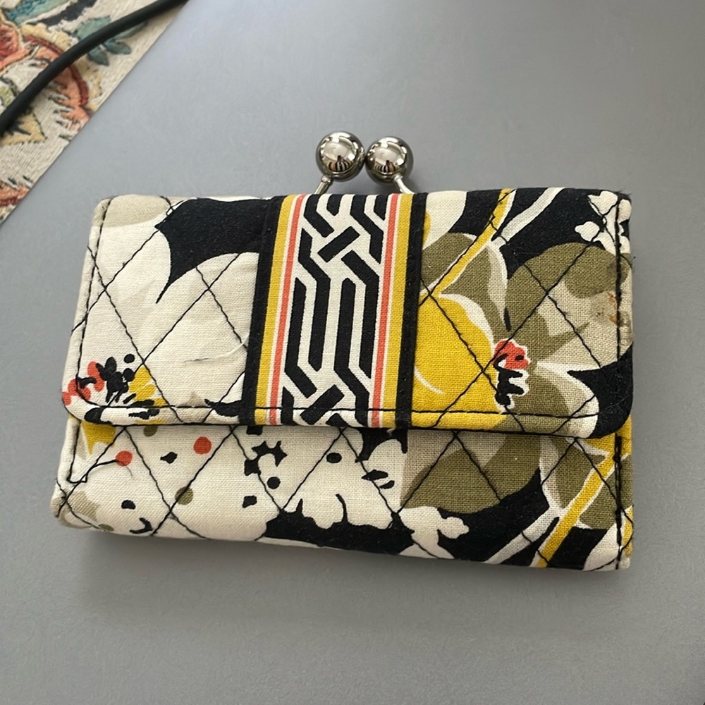 VERA BRADLEY Wallet